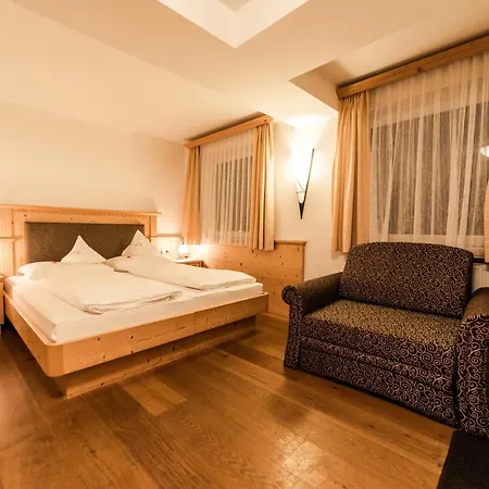 Garni Erna 3*